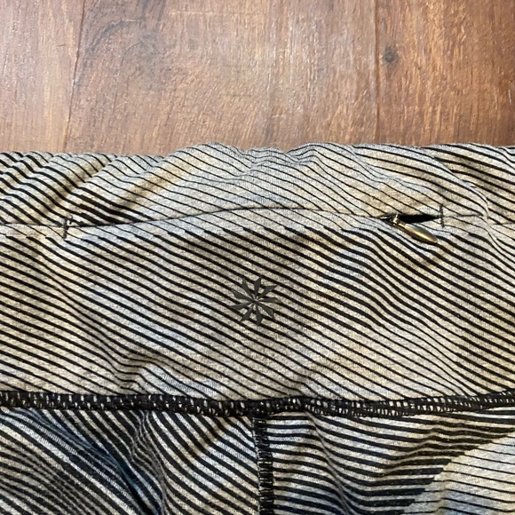 Athleta leggings, stripe pattern - Picture 4 of 4